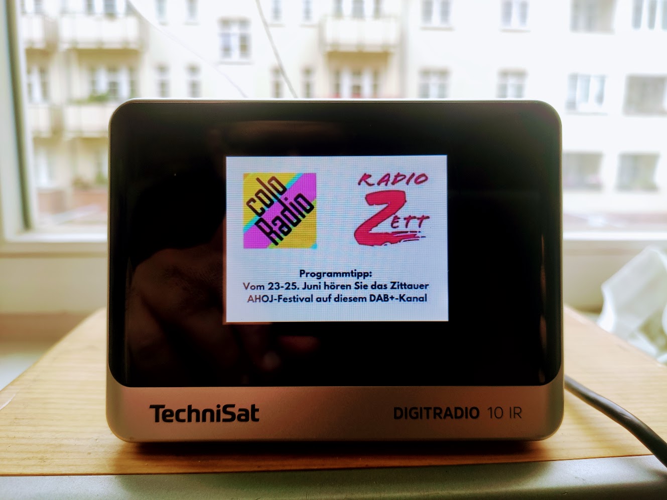 coloRadio+Zett logo