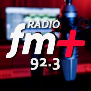 FM+ 92.3 Radio Talca logo